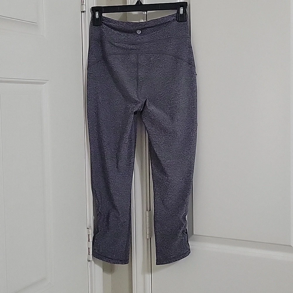 Lululemon Tied To It Crop - Picture 4 of 6